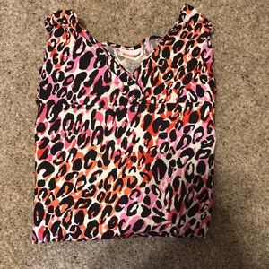 Scrub top. Scrubstar. Cheetah print.